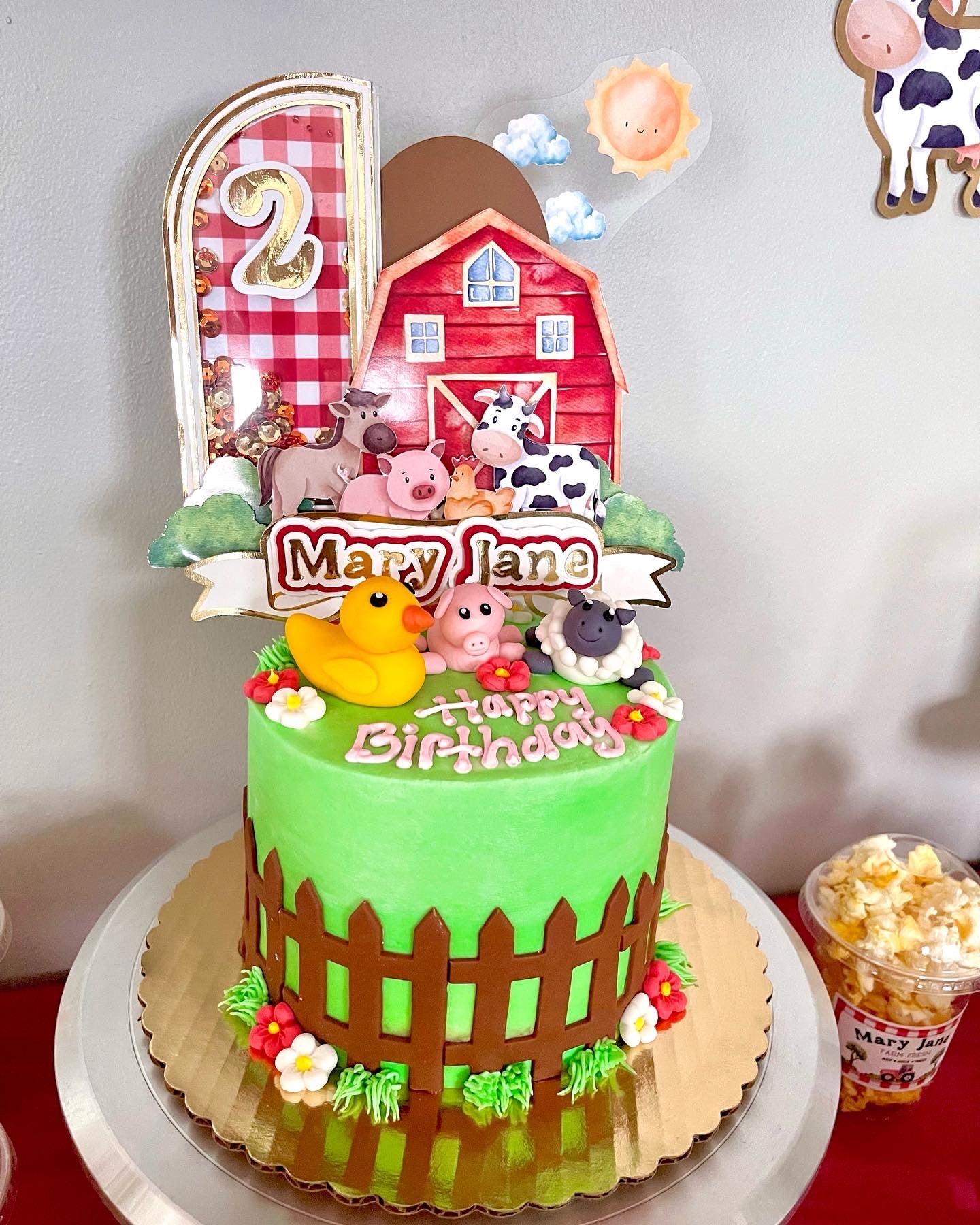 Farm Cake Topper Shaker