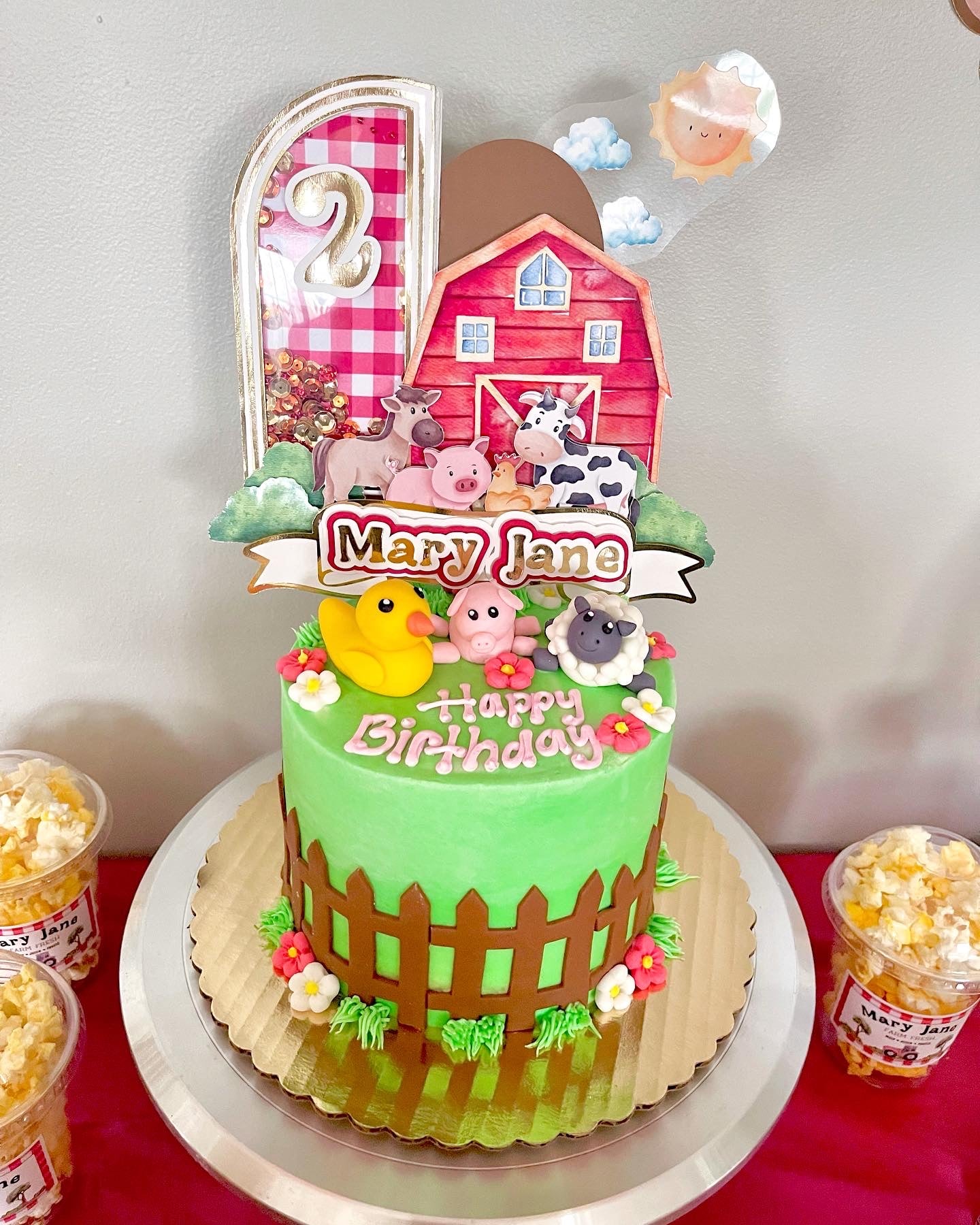 Farm Cake Topper Shaker